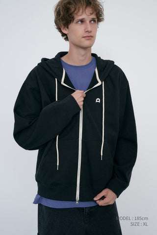UNISEX LEATHER LOGO ZIP-UP HOODIE BLACK