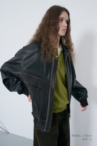 UNISEX LEATHER LOGO COLLARED T-SHIRT OLIVE