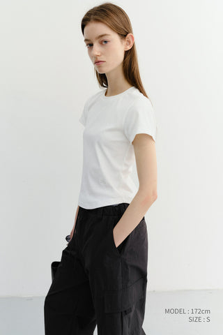 CURVED HEM SLIM TOP WHITE