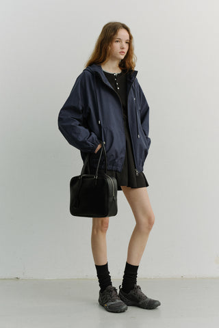 CLASSIC 28 LEATHER BAG BLACK