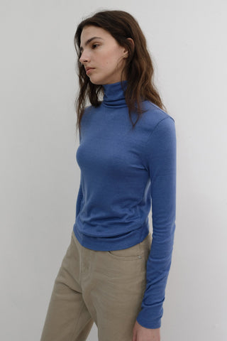 ESSENTIAL ROLL NECK TOP BLUE
