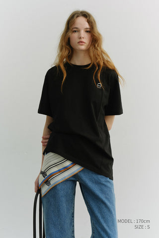 UNISEX LOGO CREASE T-SHIRT BLACK