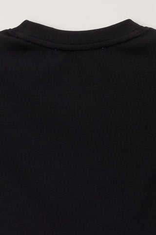 CURVED HEM SLIM TOP BLACK