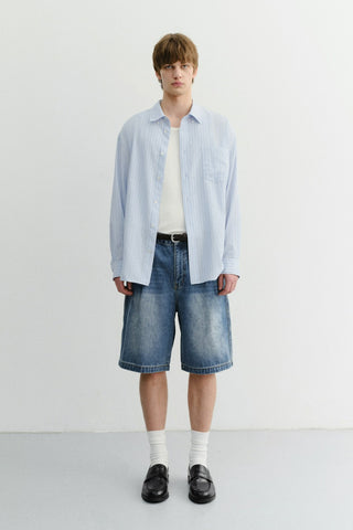PLEATED BERMUDA DENIM SHORTS CLASSIC BLUE