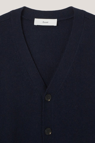 UNISEX BOYFRIEND KNIT CARDIGAN DARK NAVY