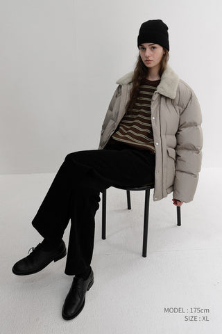 UNISEX COLLARED GOOSE DOWN JACKET BEIGE