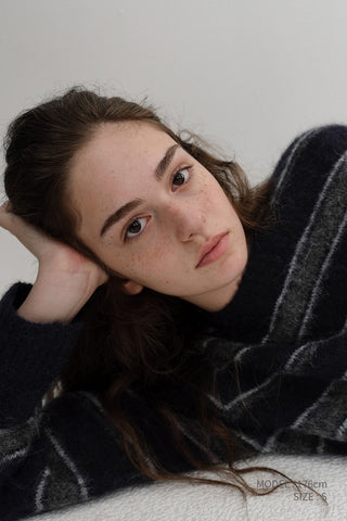 UNISEX STRIPED HAIRY SWEATER NAVY GREY