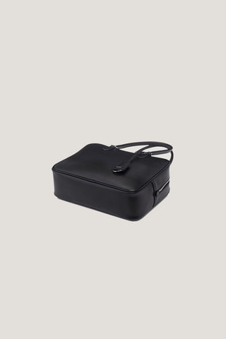 CLASSIC 28 LEATHER BAG BLACK