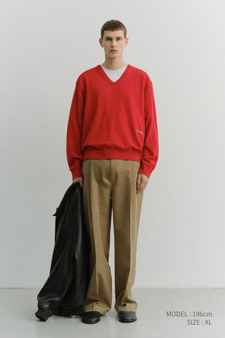 UNISEX SOFT V-NECK SWEATER TOMATO RED